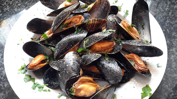 cozze alla marinara