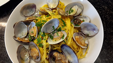 linguine alle vongole veraci linguine alle vongole